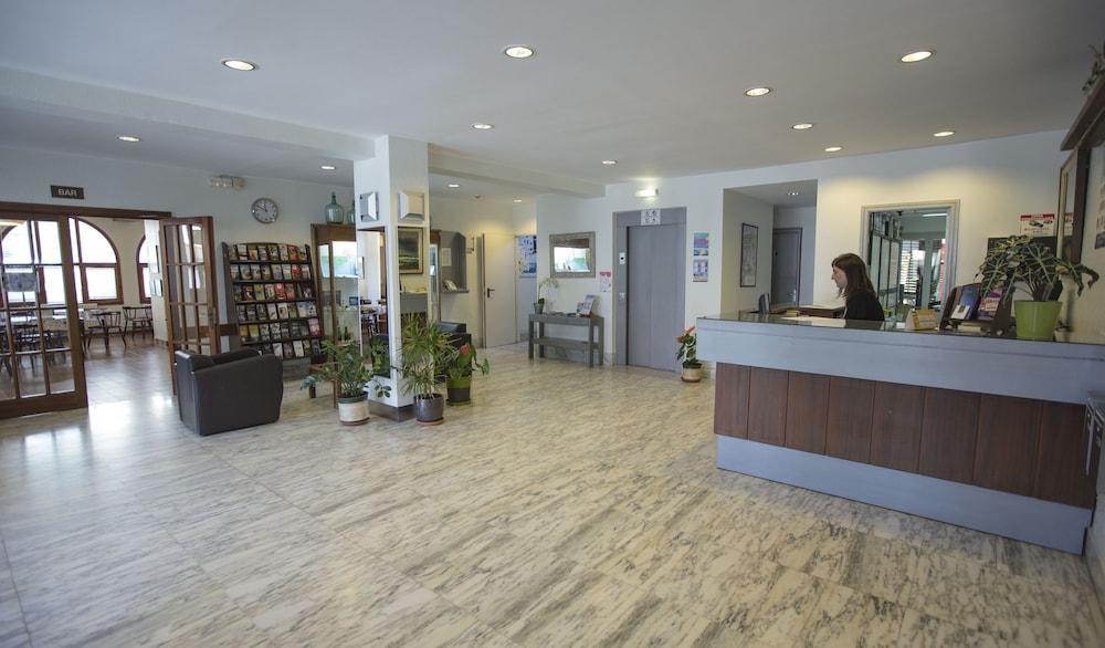 ל'אסטרטיט Hotel Medes II מראה חיצוני תמונה