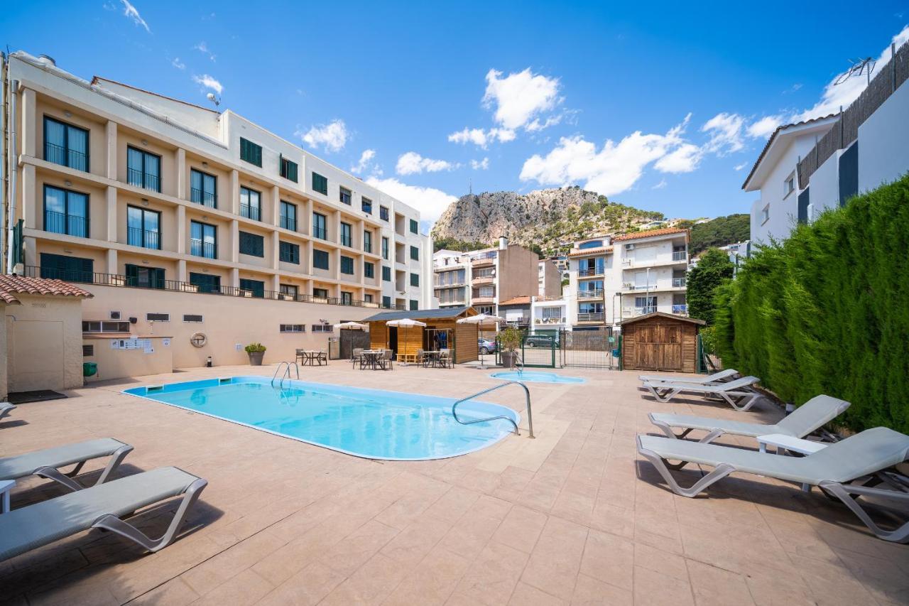 ל'אסטרטיט Hotel Medes II מראה חיצוני תמונה