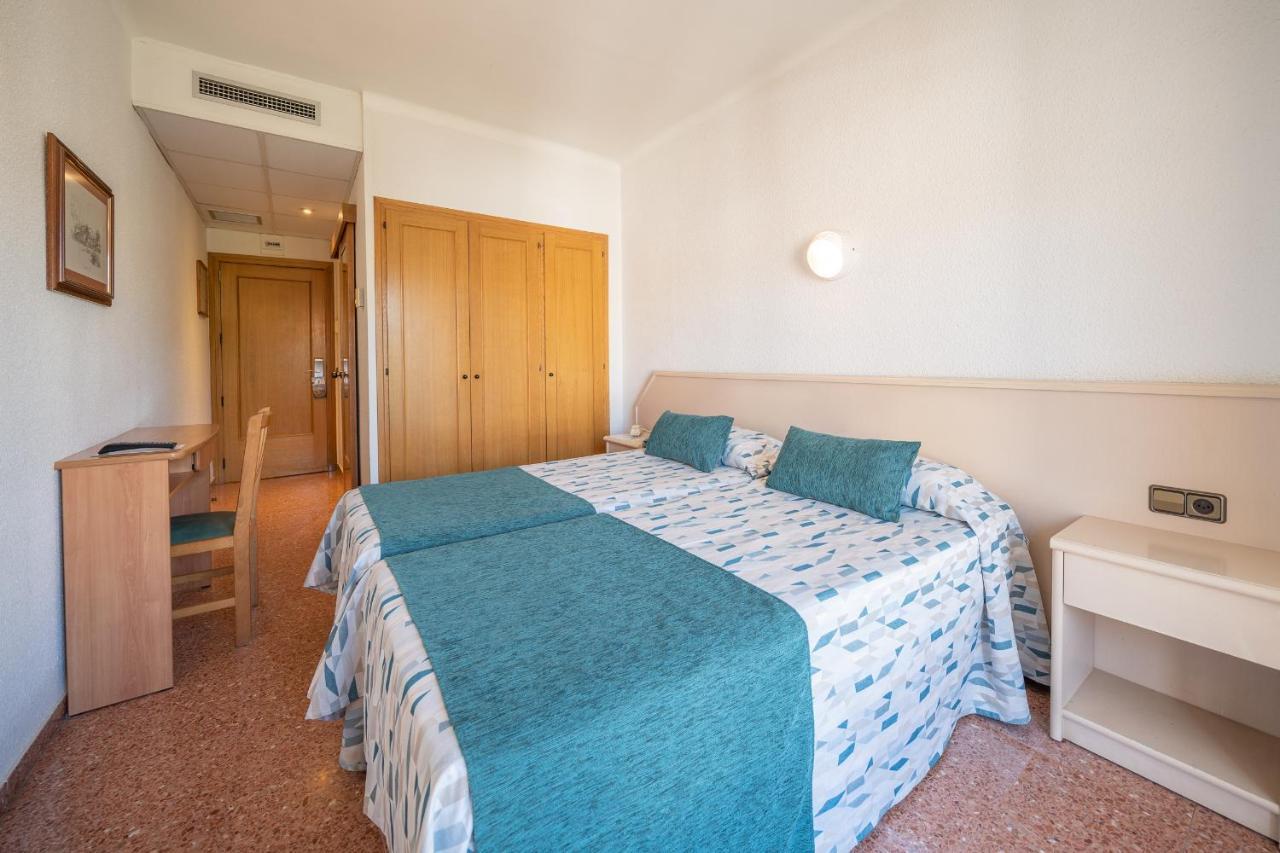 ל'אסטרטיט Hotel Medes II מראה חיצוני תמונה