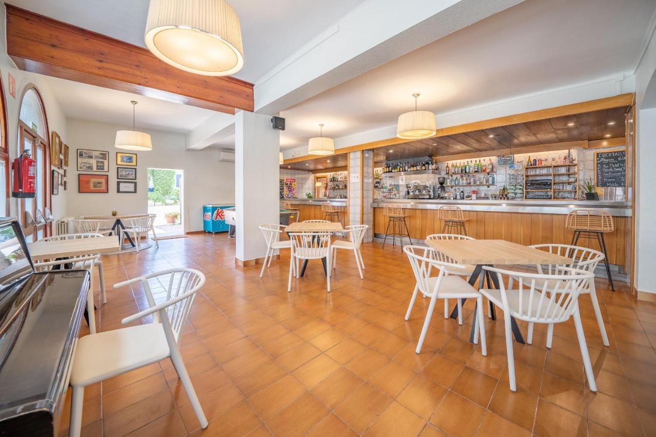 ל'אסטרטיט Hotel Medes II מראה חיצוני תמונה