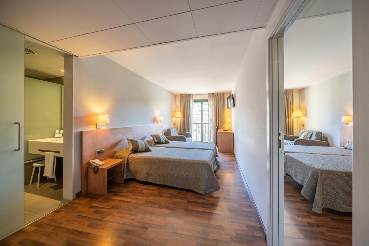 ל'אסטרטיט Hotel Medes II מראה חיצוני תמונה